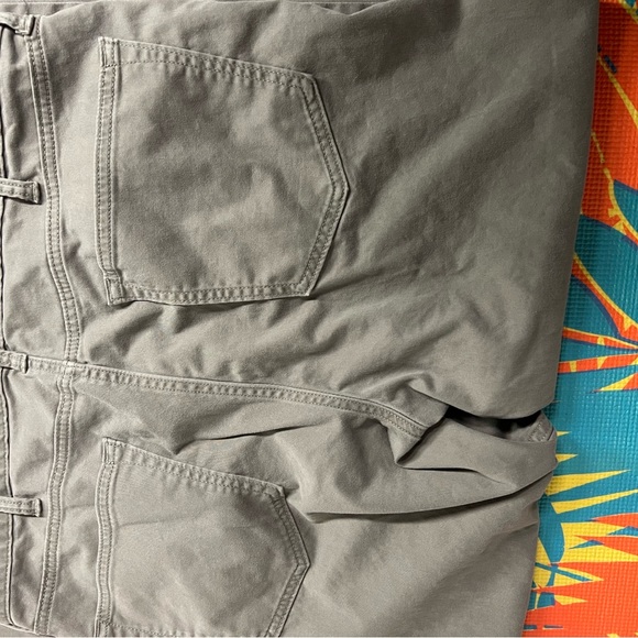 Slim old navy pants stretch size 36 x 30 - Picture 3 of 3